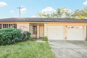 13034 White Heather Dr, Houston, TX 77045 - Photo 3