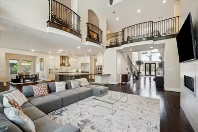 79 Amber Hollow Court, Sugar Land, TX 77479 - Photo 9
