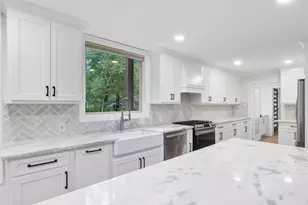 12506 Winding Brook Ln, Houston, TX 77024 - Photo 5