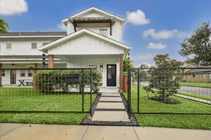 1205 Temple St, Houston, TX 77009 - Photo 3