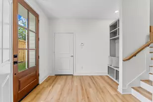4131 De George St, Houston, TX 77009 - Photo 11
