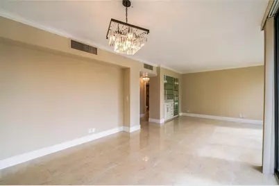 1111 Bering Drive #206, Houston, TX 77057 - Photo 5