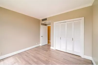 1111 Bering Drive #206, Houston, TX 77057 - Photo 13