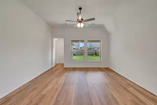 21915 Laurel Cherry Ct, Waller, TX 77484 - Photo 11