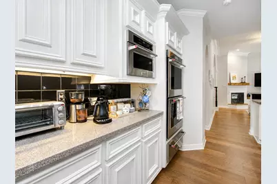 110 Capstone Circle, The Woodlands, TX 77381 - Photo 11