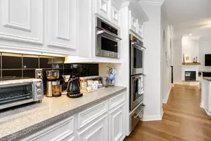 110 Capstone Cir, The Woodlands, TX 77381 - Photo 11