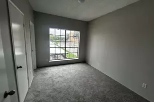 9747 Whitehurst Dr, Dallas, TX 75243 - Photo 7