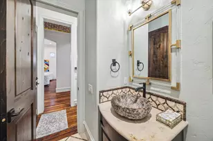 5303 Grand Lake St, Bellaire, TX 77401 - Photo 23