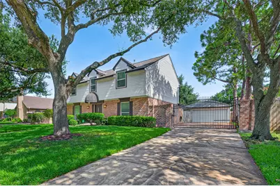 11315 Olympia Drive, Houston, TX 77077 - Photo 3
