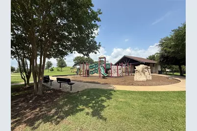 22619 Guncotton Avenue, Hockley, TX 77447 - Photo 31