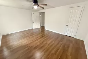 301 Co Rd 2734, Cleveland, TX 77327 - Photo 9