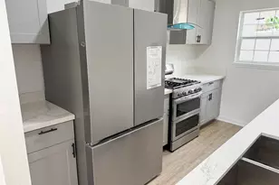 301 Co Rd 2734, Cleveland, TX 77327 - Photo 5