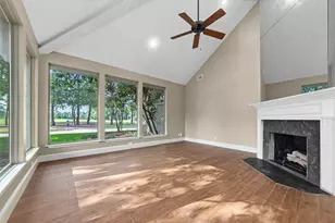 2022 Wind Creek Dr, Kingwood, TX 77345 - Photo 7