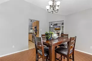 5810 Dixie Ln, Baytown, TX 77523 - Photo 13