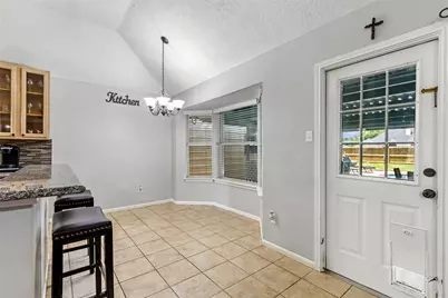 5810 Dixie Lane, Baytown, TX 77523 - Photo 19