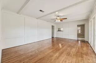 4510 Creekbend Dr, Houston, TX 77035 - Photo 7