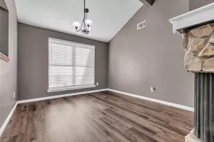 17306 Chapel Pine St, Spring, TX 77379 - Photo 9