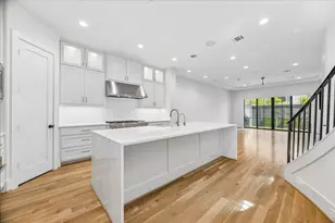 236 Birdsall St, Houston, TX 77007 - Photo 9