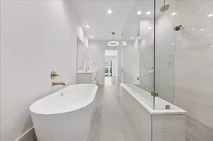 236 Birdsall St, Houston, TX 77007 - Photo 23