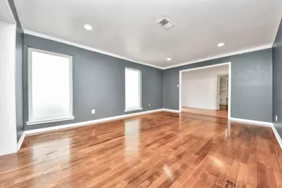 5807 Foresthaven Drive, Houston, TX 77066 - Photo 7