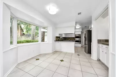 5807 Foresthaven Drive, Houston, TX 77066 - Photo 9
