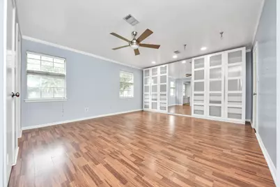 5807 Foresthaven Drive, Houston, TX 77066 - Photo 23
