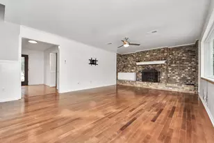 5807 Foresthaven Dr, Houston, TX 77066 - Photo 13