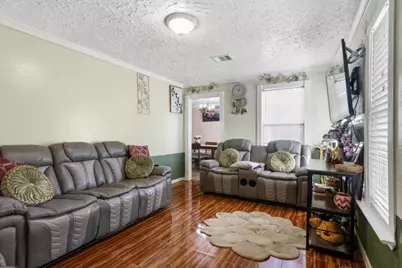 2205 Marnel Road, Houston, TX 77055 - Photo 9