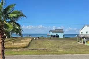 8 Mesquite Street E, Palacios, TX 77465 - Photo 35