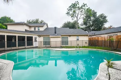 10903 Shawnbrook Drive, Houston, TX 77071 - Photo 19