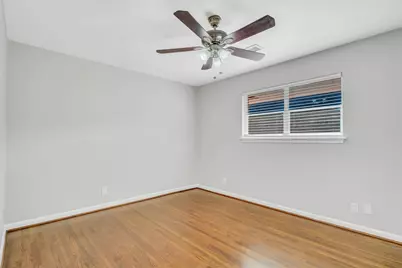 9003 Autauga Street, Houston, TX 77080 - Photo 19