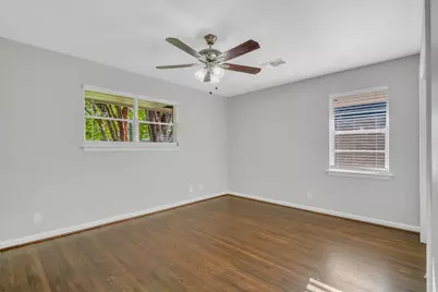 9003 Autauga Street, Houston, TX 77080 - Photo 15