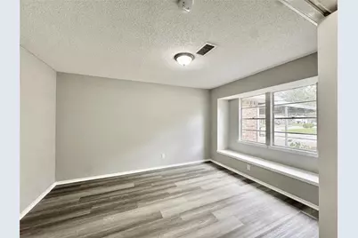 1302 Cypress Street, Alvin, TX 77511 - Photo 3
