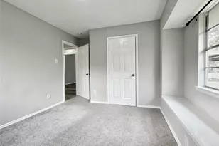 1302 Cypress St, Alvin, TX 77511 - Photo 13