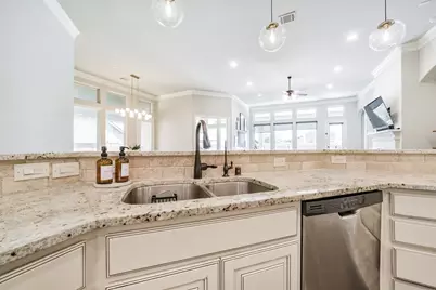 10918 Avery Arbor Lane, Cypress, TX 77433 - Photo 17