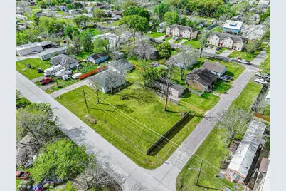 4702 10th Street, Bacliff, TX 77518 - Photo 29