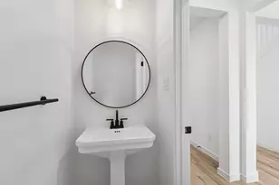 303 Boulden Ct, Sealy, TX 77474 - Photo 15