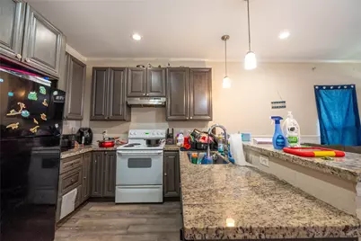915 Moody Avenue, Galveston, TX 77550 - Photo 3