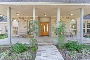 860 E Fm-517, Dickinson, TX 77539 - Photo 15