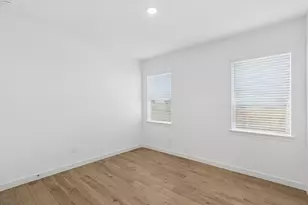 11714 Old Fashion Cir, Mont Belvieu, TX 77535 - Photo 23