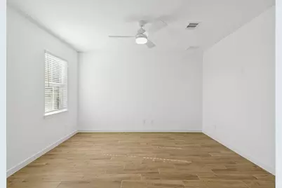 11714 Old Fashion Circle, Mont Belvieu, TX 77535 - Photo 15