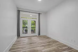 300 St Joseph Pkwy, Houston, TX 77002 - Photo 15