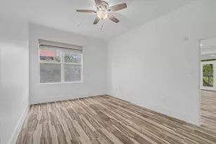 300 St Joseph Pkwy, Houston, TX 77002 - Photo 19
