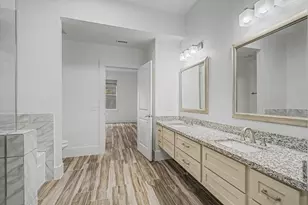 300 St Joseph Pkwy, Houston, TX 77002 - Photo 21