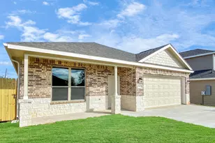 13067 Clear View Dr, Willis, TX 77318 - Photo 3