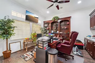 10714 Crestwater Cir, Magnolia, TX 77354 - Photo 19