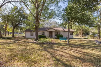 776 South First Street, Huntington, TX 75949 - Photo 25