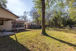 776 S 1st St, Huntington, TX 75949 - Photo 27