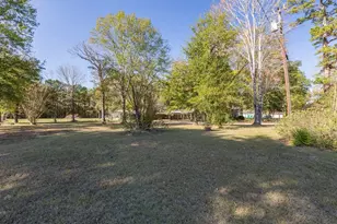 776 S 1st St, Huntington, TX 75949 - Photo 23