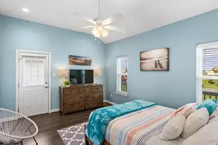 22017 Zachary Dr, Galveston, TX 77554 - Photo 13